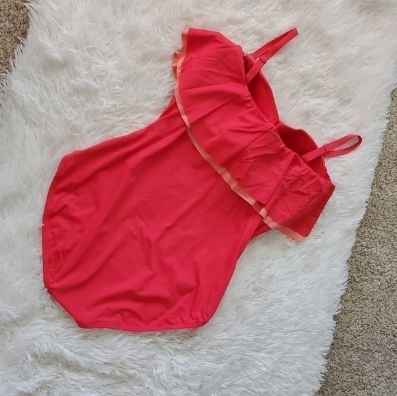 NWT Coco Reef HIBISCUS Contours Ruffled One-Piece Swimsuit Sz. 14/38D - Picture 6 of 8